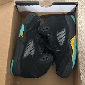 Jordan 5 Retro Aqua